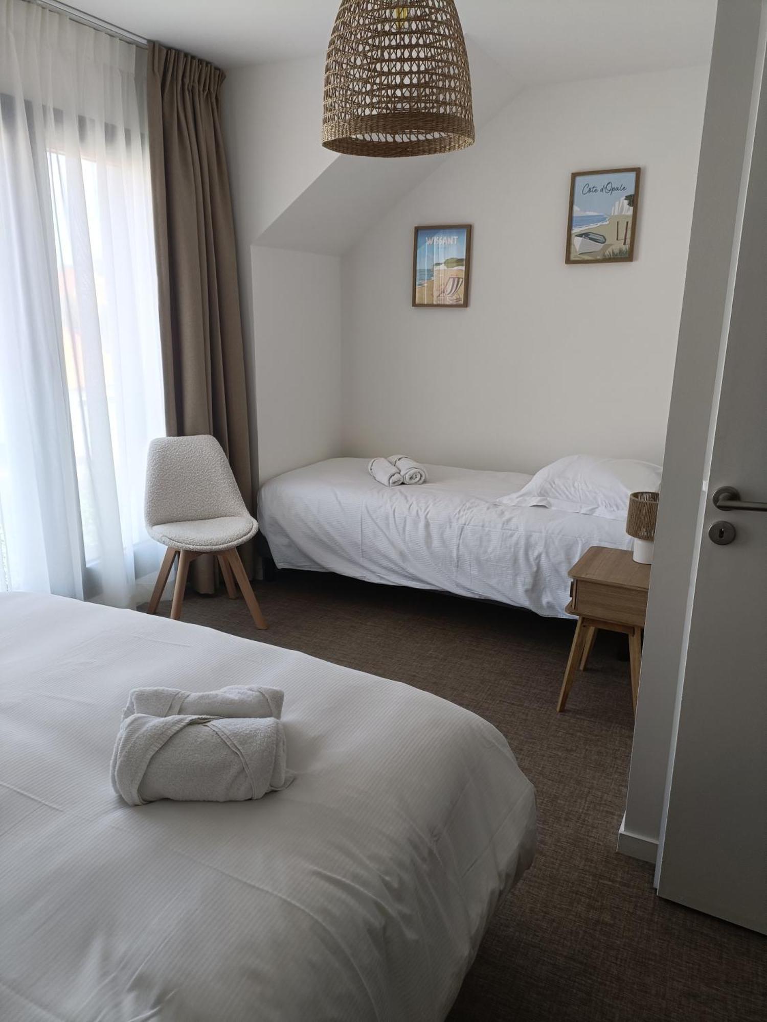 Logis- Hotel De La Baie De Wissant & Appartements מראה חיצוני תמונה